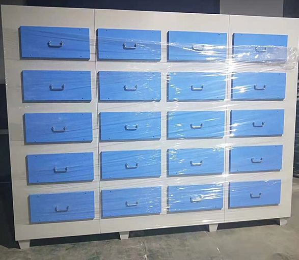 活性炭箱