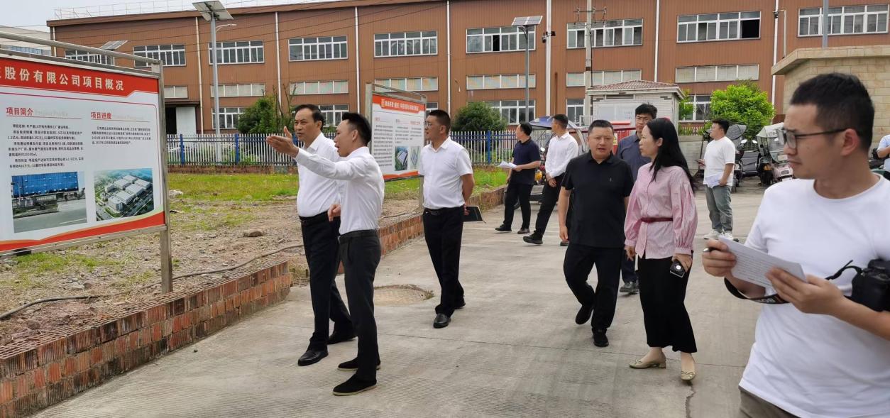 政企同心，共绘蓝图 | 潼南区调研组莅临融海智城，肯定成绩并助力新发展
